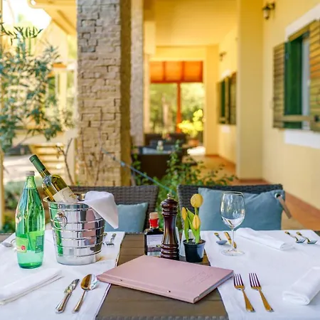 Vrata Krke Hotel