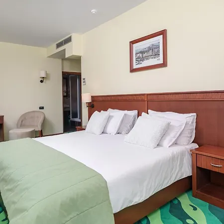 Vrata Krke Hotell