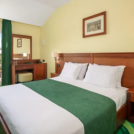 Vrata Krke Hotel