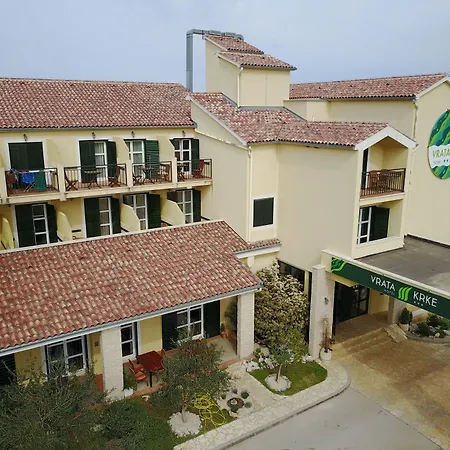 Vrata Krke 4* Lozovac