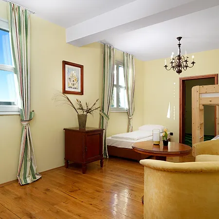 Vrata Krke Hotell Lozovac