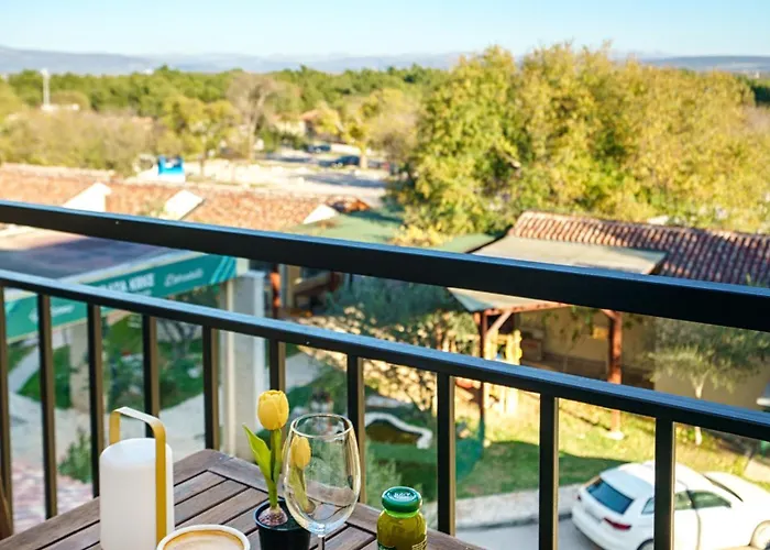 Vrata Krke 4* Lozovac