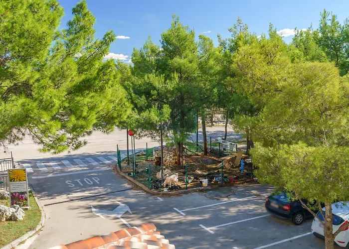 Vrata Krke Hotell Lozovac