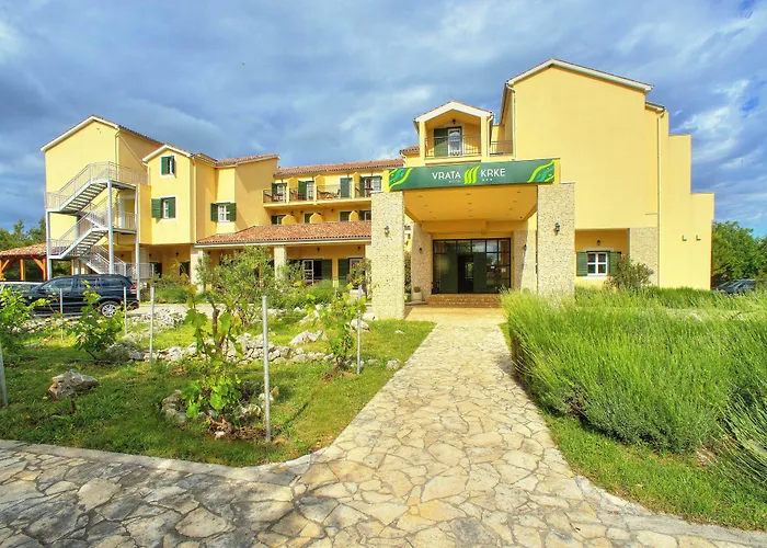 Hotell Vrata Krke Lozovac