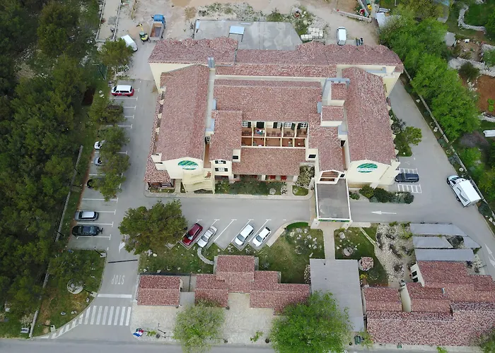 Hotell Vrata Krke 4*