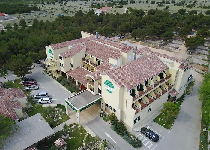 Vrata Krke Hotell Lozovac